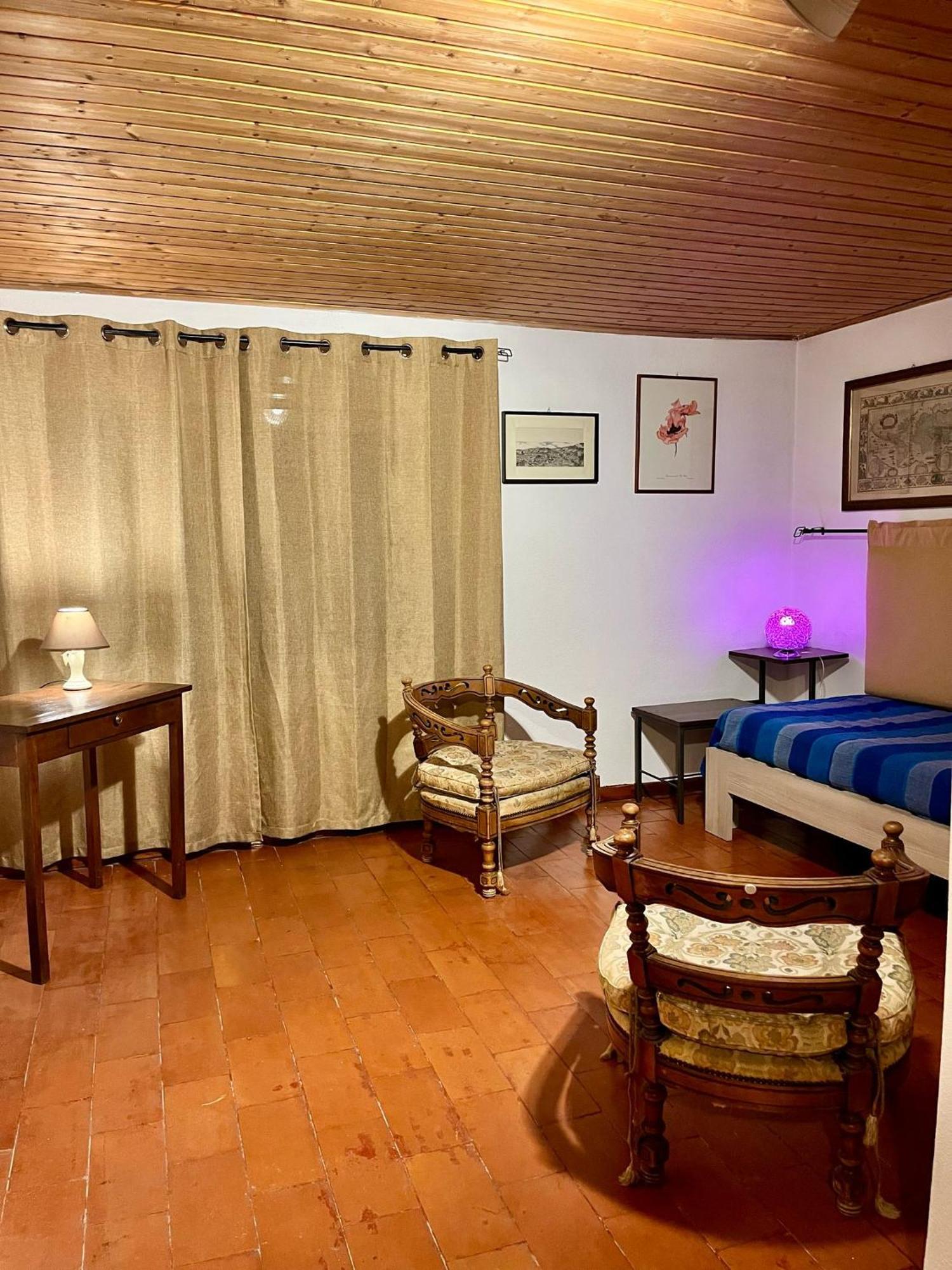 B&B Gennarcu Ussàssai Екстериор снимка